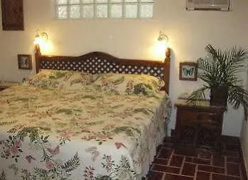Baldwin's 3* Cozumel